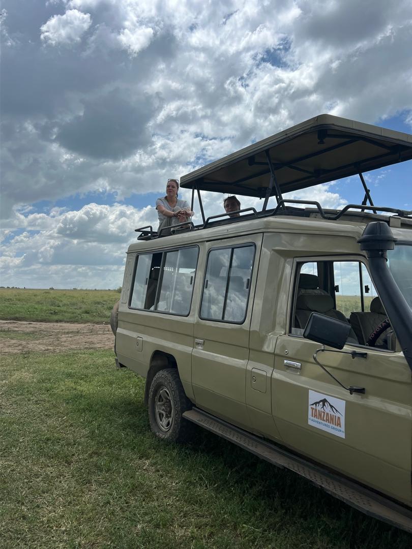 Tanzania Adventures safari jeep