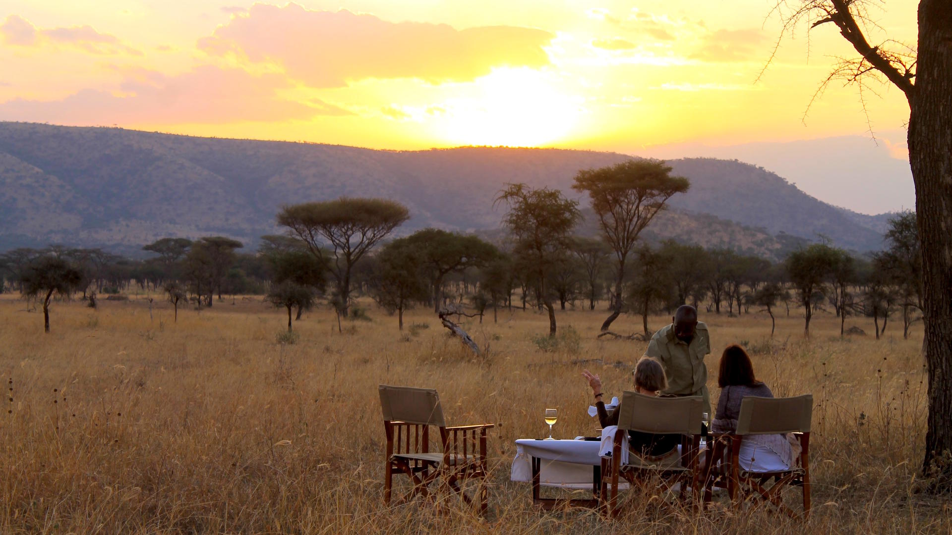 8-Day Serengeti Northern Migration Safari Adventure