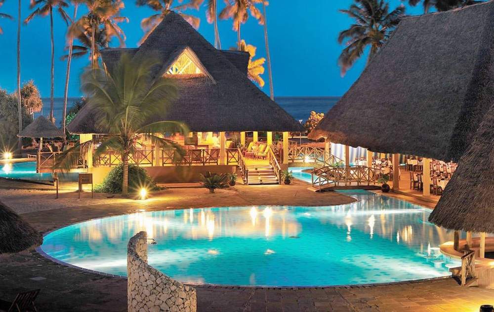 Zanzibar and luxury Tanzania safari combination
