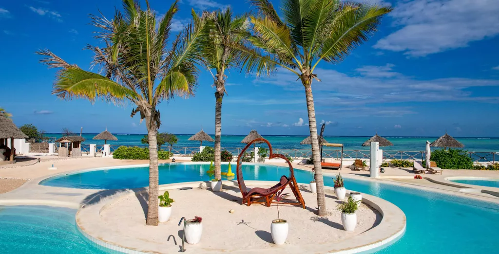 Kilimanjaro Luxury Beach & Safari Extension